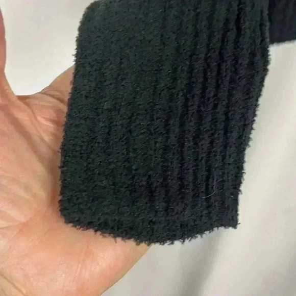 She & Sky Womens Sweater Black L V-Neck Wrap Pullover Asymmetrical Lambswool NWT - Picture 5 of 11